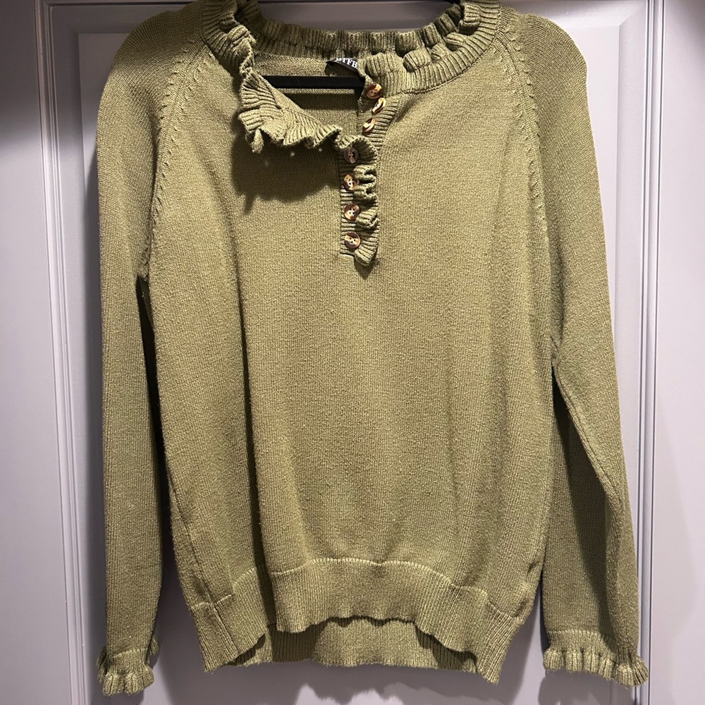 Ruffled Green Women's Sweater